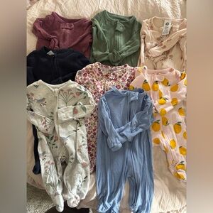 Newborn Clothes Bundle Little Planet, Carters, Gerbers, Old Navy, Cloud Island